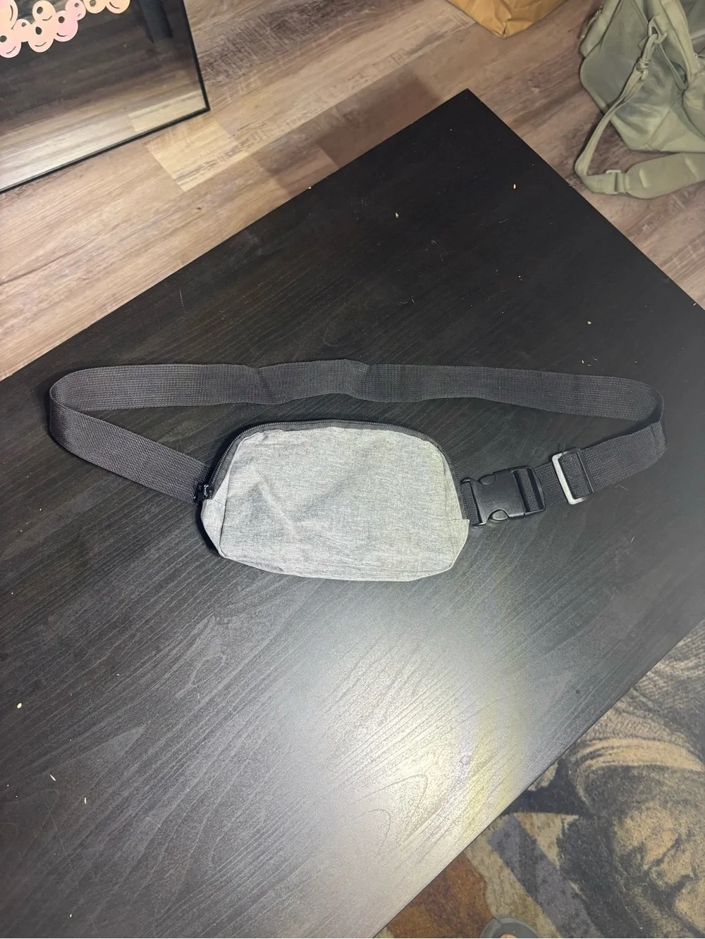 Nike compact grey